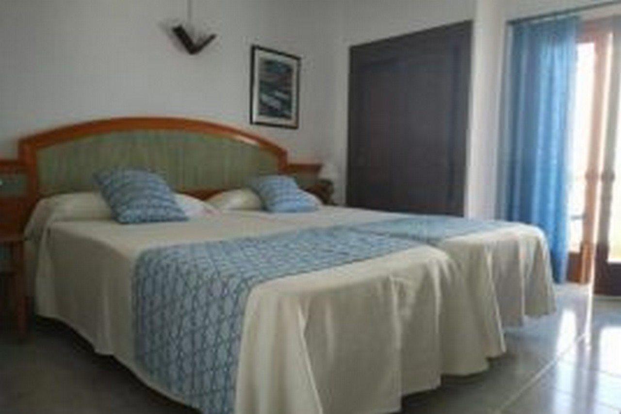 Hotel Martorell By Mhr Colonia de Sant Jordi Dış mekan fotoğraf