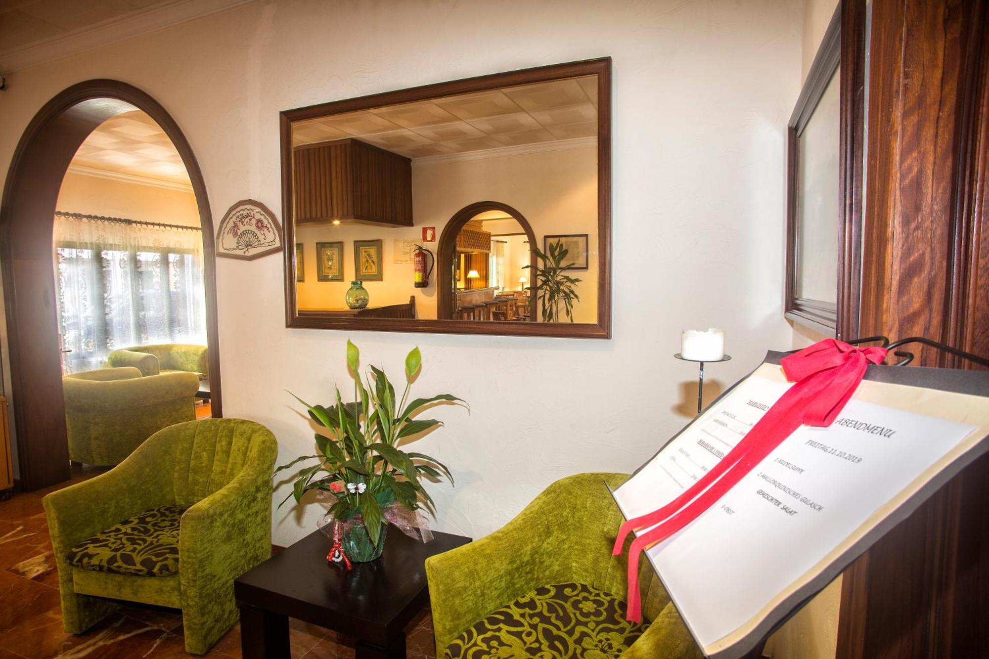 Hotel Martorell By Mhr Colonia de Sant Jordi Dış mekan fotoğraf