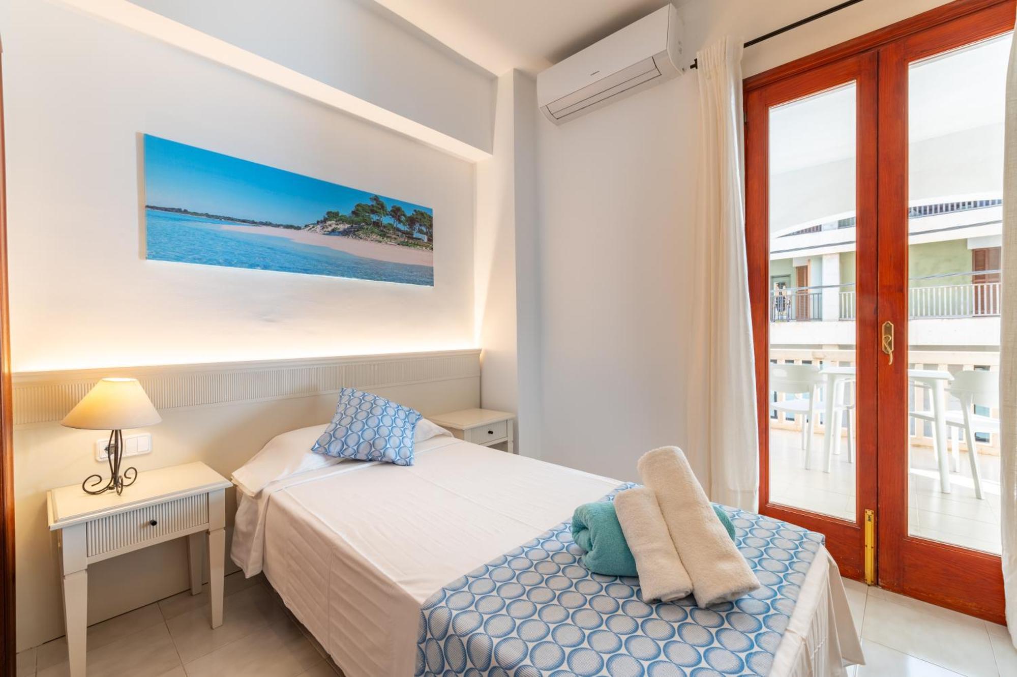 Hotel Martorell By Mhr Colonia de Sant Jordi Dış mekan fotoğraf