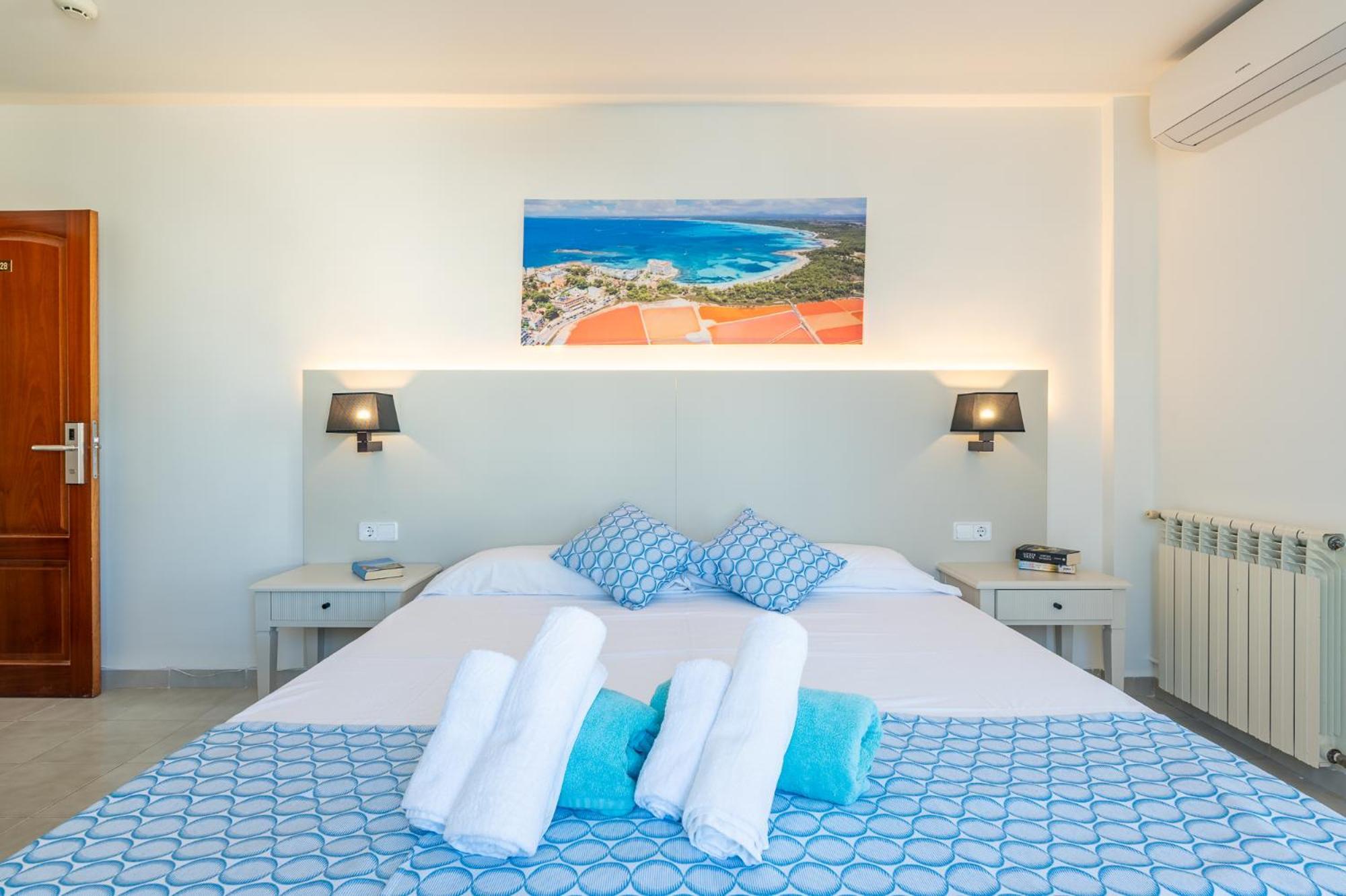 Hotel Martorell By Mhr Colonia de Sant Jordi Dış mekan fotoğraf